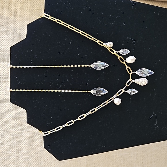 Swarovski Crystal Pearl & Crystal Drop Earrings - Picture 3 of 14